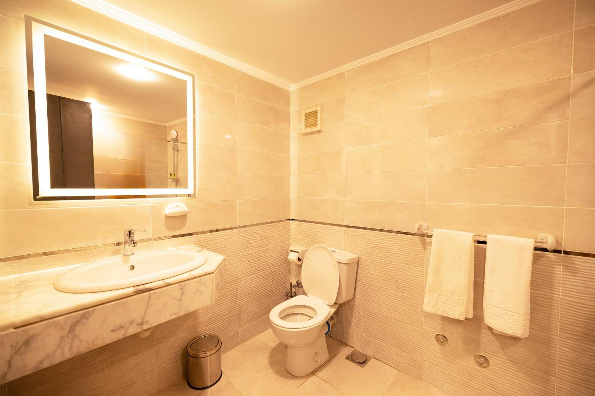 Mar Charbel Hotel Caïro Buitenkant foto
