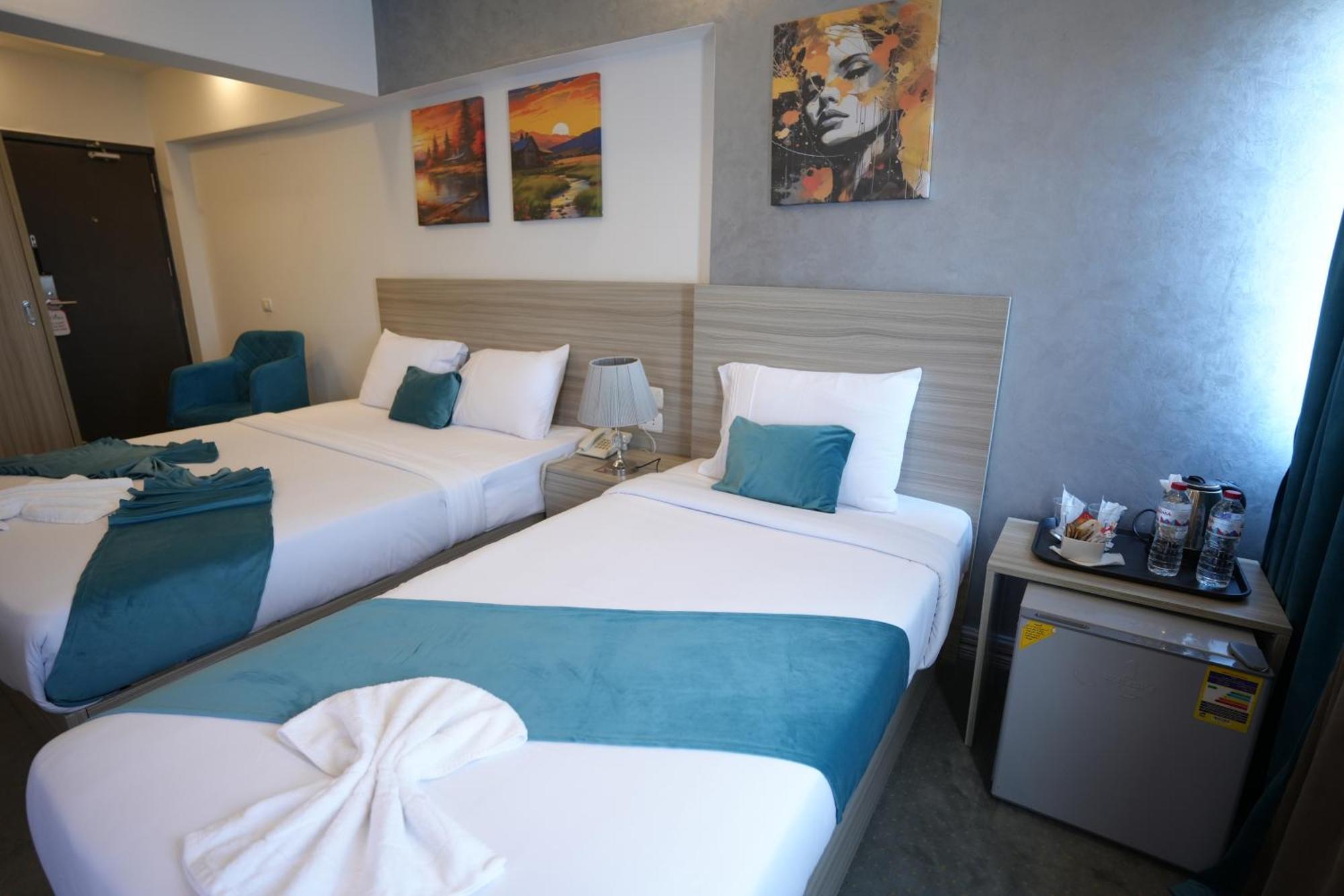 Mar Charbel Hotel Caïro Buitenkant foto